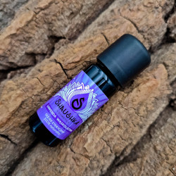 Olejek lawendowy. 100% naturalny olejek eteryczny. Lawenda wąskolistna. Lavandula angustifolia